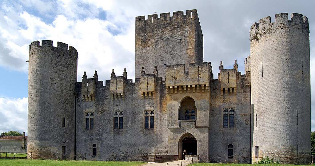 Château fort de Roquetaillade